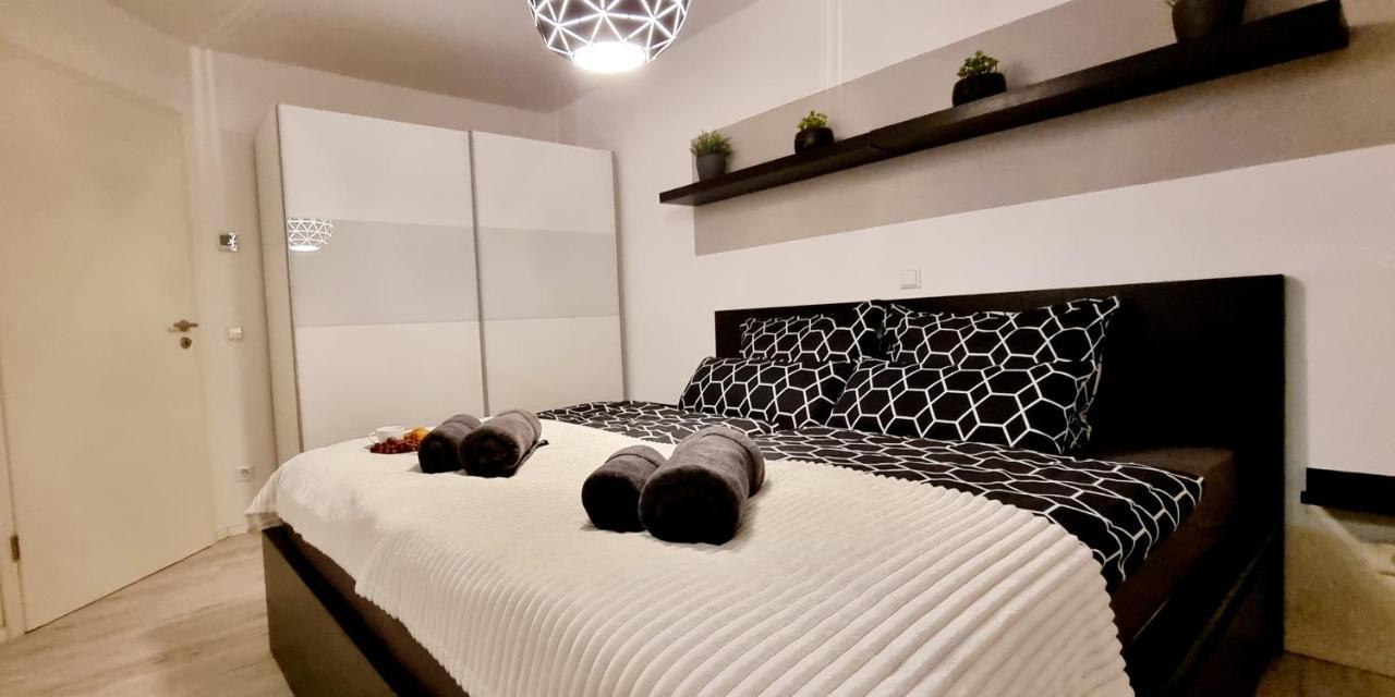 Апартаменты New Modern Selfcheckin Publicfreeparking Highspeed Wifi Kingsizebed Баден-Баден Экстерьер фото