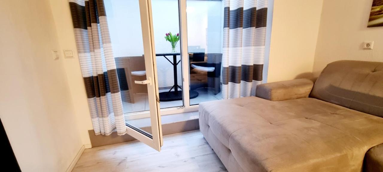 Апартаменты New Modern Selfcheckin Publicfreeparking Highspeed Wifi Kingsizebed Баден-Баден Экстерьер фото